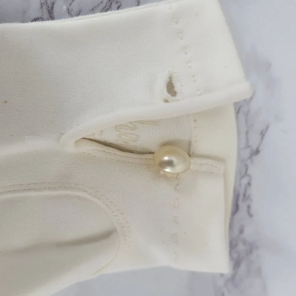 Vintage 50s Women's Off White Pearl-Button Dress Gloves